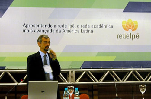 Painel de abertura do evento